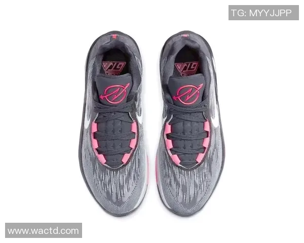 全面解析Nike足球鞋的创新科技与卓越性能特点 全面解析Nike足球鞋的创新科技与卓越性能特点